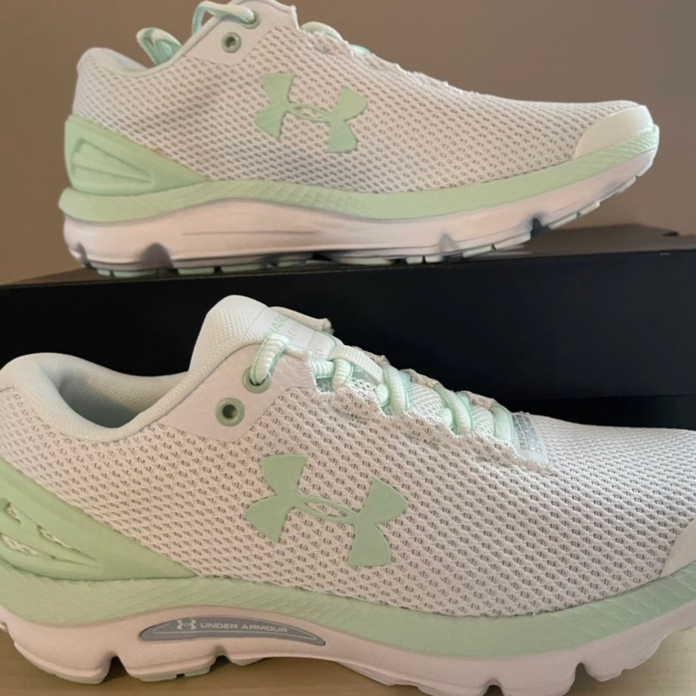 Under Armour Women's Charged Gemini 2020 Running Shoes